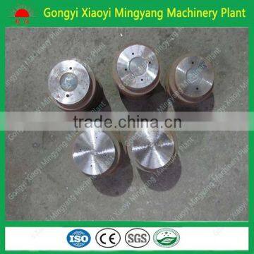 Factory Direct Sell PH-52 Model Type Soybean Meal Pellet Extruding Machine for Fish Feed photo-4