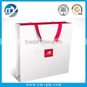 Customized paper shopping bag printed for t shirt