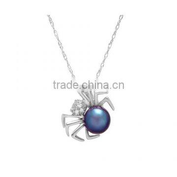 Freshwater Black Cultured Pearl Spider Pendant Necklace With Diamonds