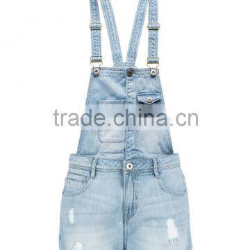 2016 lastest design girls jeans suspender trousers overalls short jeans summer Leisure straps half pants for women