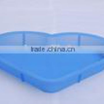 Heart bakeware