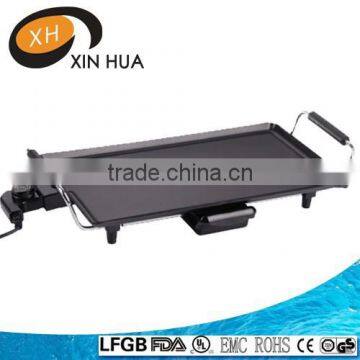 Multifunctional Electric Non-stick Grill With oil box(XH-2000)