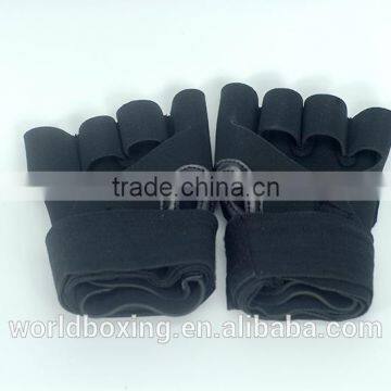 2016 Wholesale High Quality UFC MMA Gloves Wining Sports Twins Fighting Training Grant Kickboxing Sparring Gloves In PU Leather photo-2