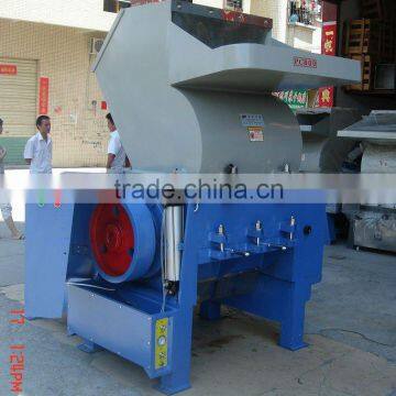 1000 kg 1 ton per hour PET cusher machine for plastic grinding