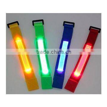 Wholesale High Quality Colorful Fashion Customized Nylon LED Flash Wristband photo-3