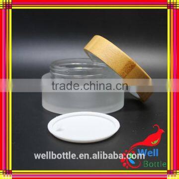 100g Frosted Cream Glass Jar With Bamboo Lid