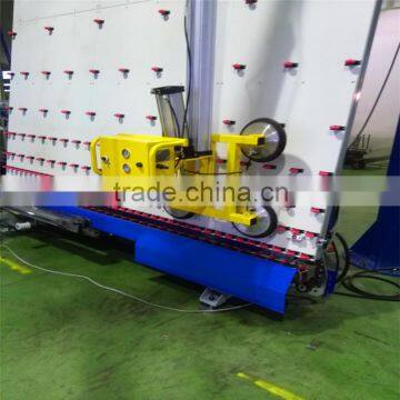 Hollow glass vacuum lifter