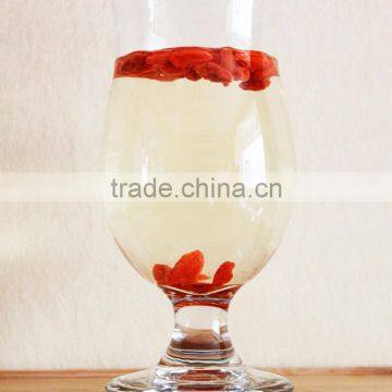 chinese gouqi berries dry herbal tea protect liver and kidneys