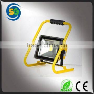 Hot Product Cob 20W LED Outdoors Mobile Lighting Lamp photo-4