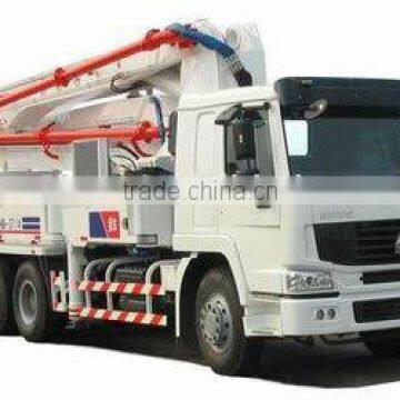 SINOTRUK HOWO Chassis 6x4 Concrete Pump Truck