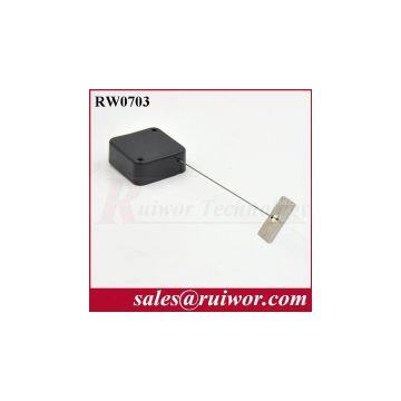 Secure-pulling Lanyard