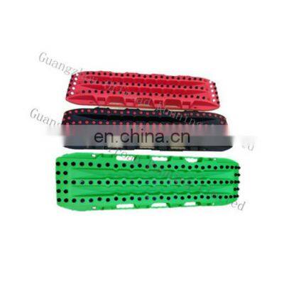 Removable Plastic Studs for New Design Recovery Tracks photo-3