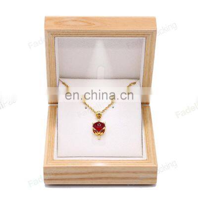 Factory wholesale hot selling wooden jewellery box custom logo pendant earring box