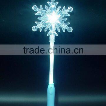 2015 Hot Selling 9 LED Electroplating Flashing Snowflake Wand for Christmas