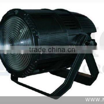 Zoom LED spot light