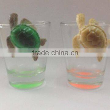 shot glass with polyresin turtle