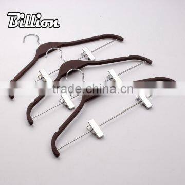 Wholesale Cheap Colorful Garment Flat Plastic Clothes Hanger photo-2