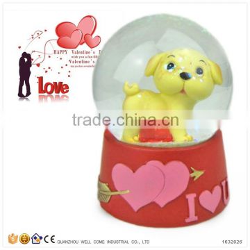 Handmade Resin Water Ball Dog Sculpture Valentine Day Gifts 2016