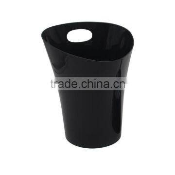 Promotion plastic hanging trash can