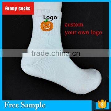 2016 Hot Sale Custom Embroidery Logo Anklet Socks photo-3