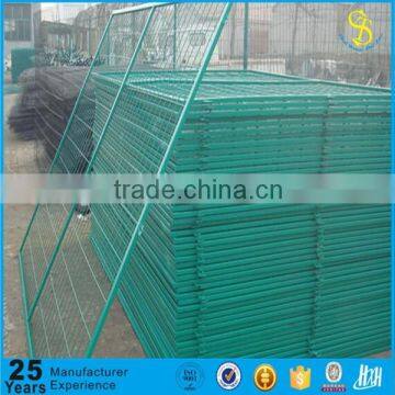 Guangzhou ISO manufacture iron wire mesh fence, pvc coated wire mesh fence