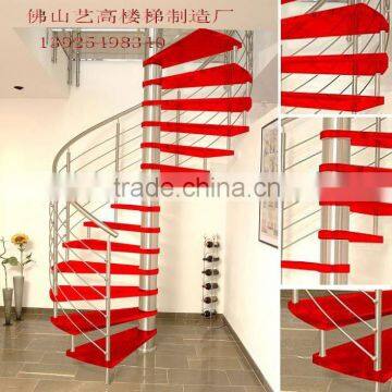 Spiral glass stairs