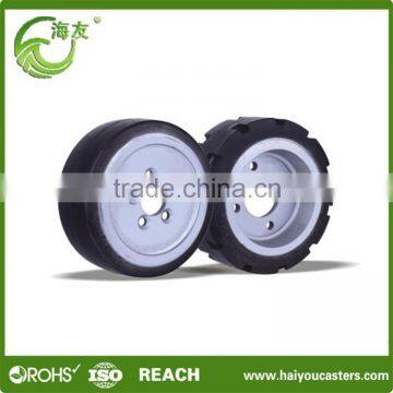 electric drive wheel and load wheel