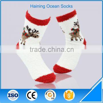 Warm Christmas reindeer pattern fashionable knitted indoor floor socks