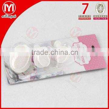 3pcs Mini Leaf Shape Plastic Cookie Moulds/Cutter photo-2