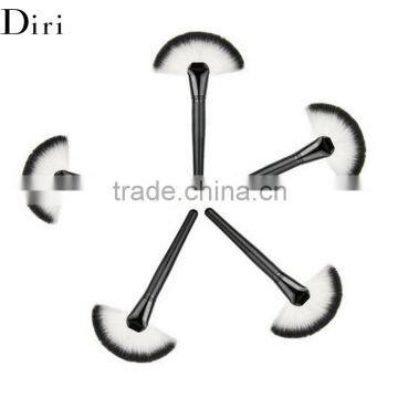 Fan Brush Custom Logo Make up Powder Brushes and Free Sample photo-2
