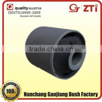 spring shackle rubber 48725-35020