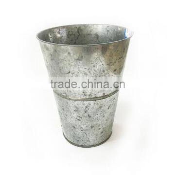 Small Colorful Metal Pail With Handle photo-5
