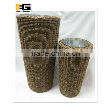 PE rattan flower pots/baskets with zinc insert