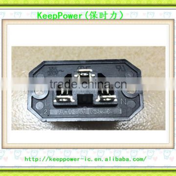 Socket R-302A2