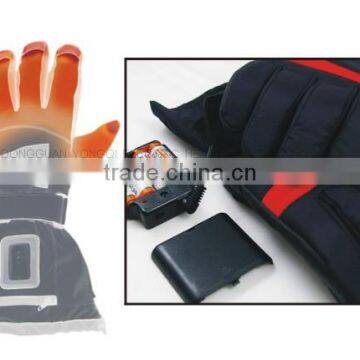 Heated glove powered by 7.4V li-ion rechargable battery with competitive price
