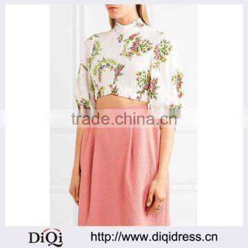 Wholesale Women Apparel Multicolor Long Sleeve Cropped Floral-print Stretch-crepe Top(DQE0390T)