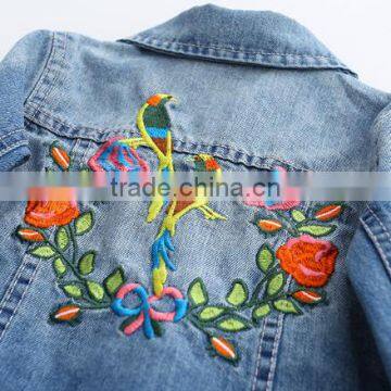 2017 Spring Baby Girls Denim Outdoor Wear Coat With Butterfly Embroidered photo-3