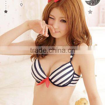 Unique stripes design panties bra set hot selling