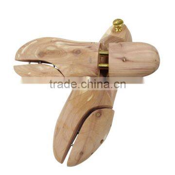 Individual Packing and Custom Logo Available Red Cedar Wood Shoe Stretcher With Double Tube photo-3