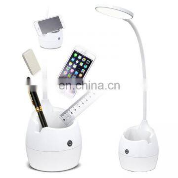 Hot 2020 Wholesale Fashion modern Rechargeable battery powered office desk lamp