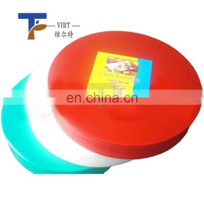 New style non slip round plastic pe cutting board wholesale