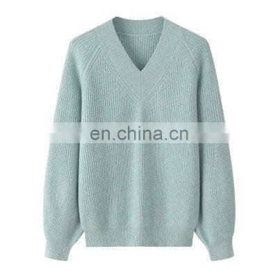 Customized 100% Solid V-Neck Ribbed Women's Pullover Thick Soft Cashmere Sweater for Winter Casual Style with OEM Service