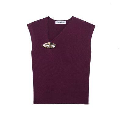 Spring and Summer New Style European-Inspired Women's Fashion Casual Golden Accented Knitted Sleeveless Top