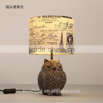 bird style table lamp with fabric shade for shop or hotel