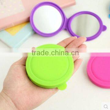 Fashion Silicone Small Portable Mirror for Promotional Gift