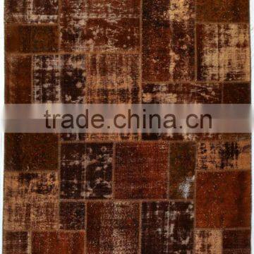 Handmade Brown Patchwork Rug (9.8 x 6.8 Feet)