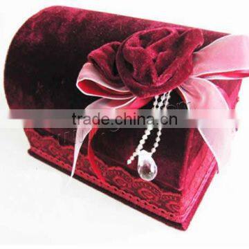 Jewelry Gift Box, Velveteen, with iron chain & Organza & Crystal, dark red