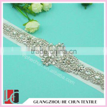 HC-2079 2015 Hot Sale Rhinestone Applique Trimming Crysta ,Appliques For Wedding Dresses/Fashion Headband Applique Designs