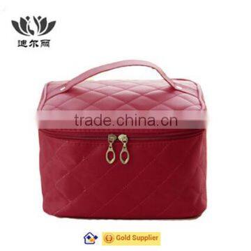 bulk round red cosmetic bag wholesale