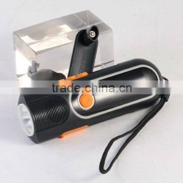 Hand crank dynamo plastic flashlight with radio